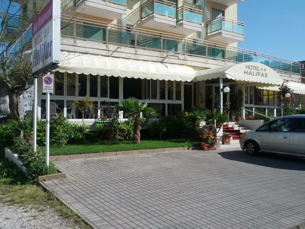 Hotel Halifax Lido di Jesolo Exteriör bild